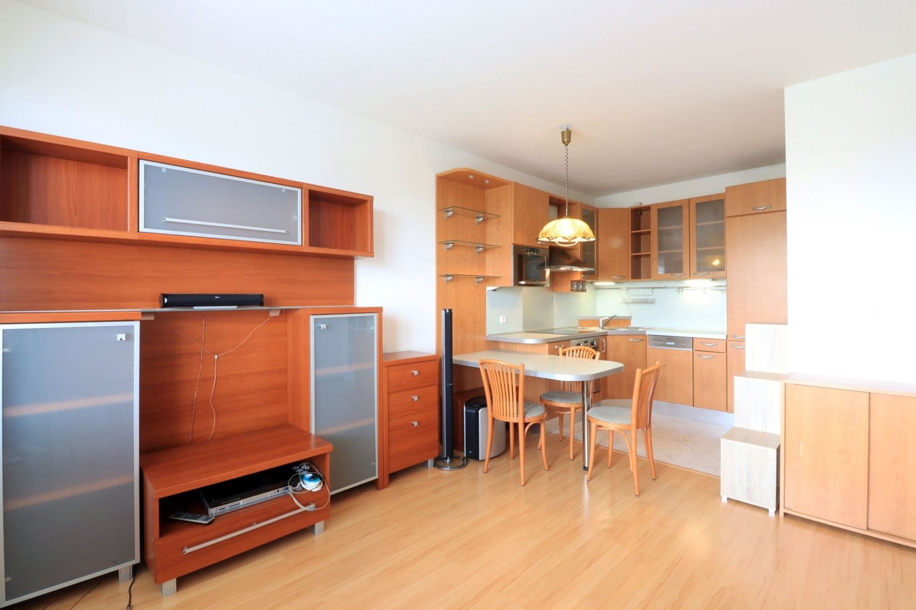 Pronájem bytu 2+kk 40 m², Holubí, Praha, Praha Pronájem bytu 2+kk 40 m², Holubí, Praha, Praha