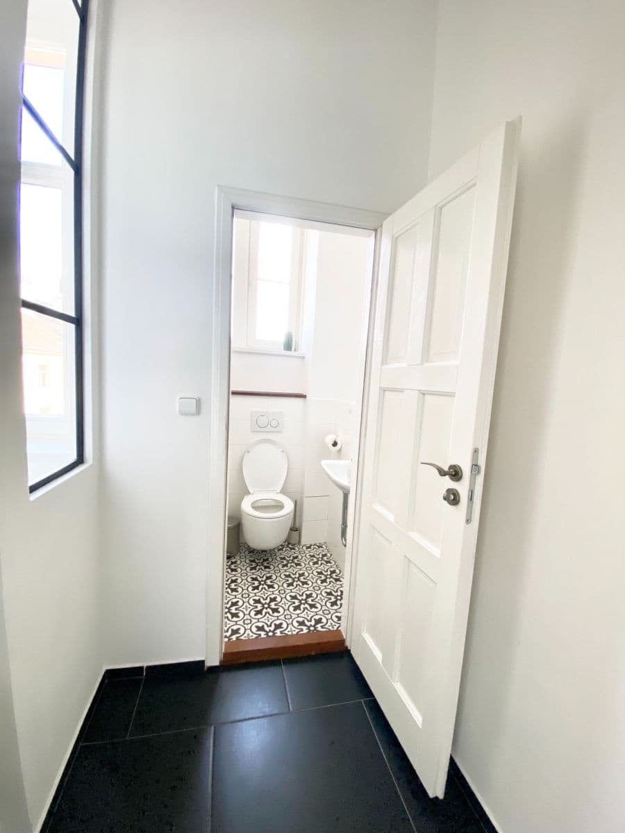 Pronájem bytu 2+kk 54 m², Bulharská, Praha, Praha Pronájem bytu 2+kk 54 m², Bulharská, Praha, Praha