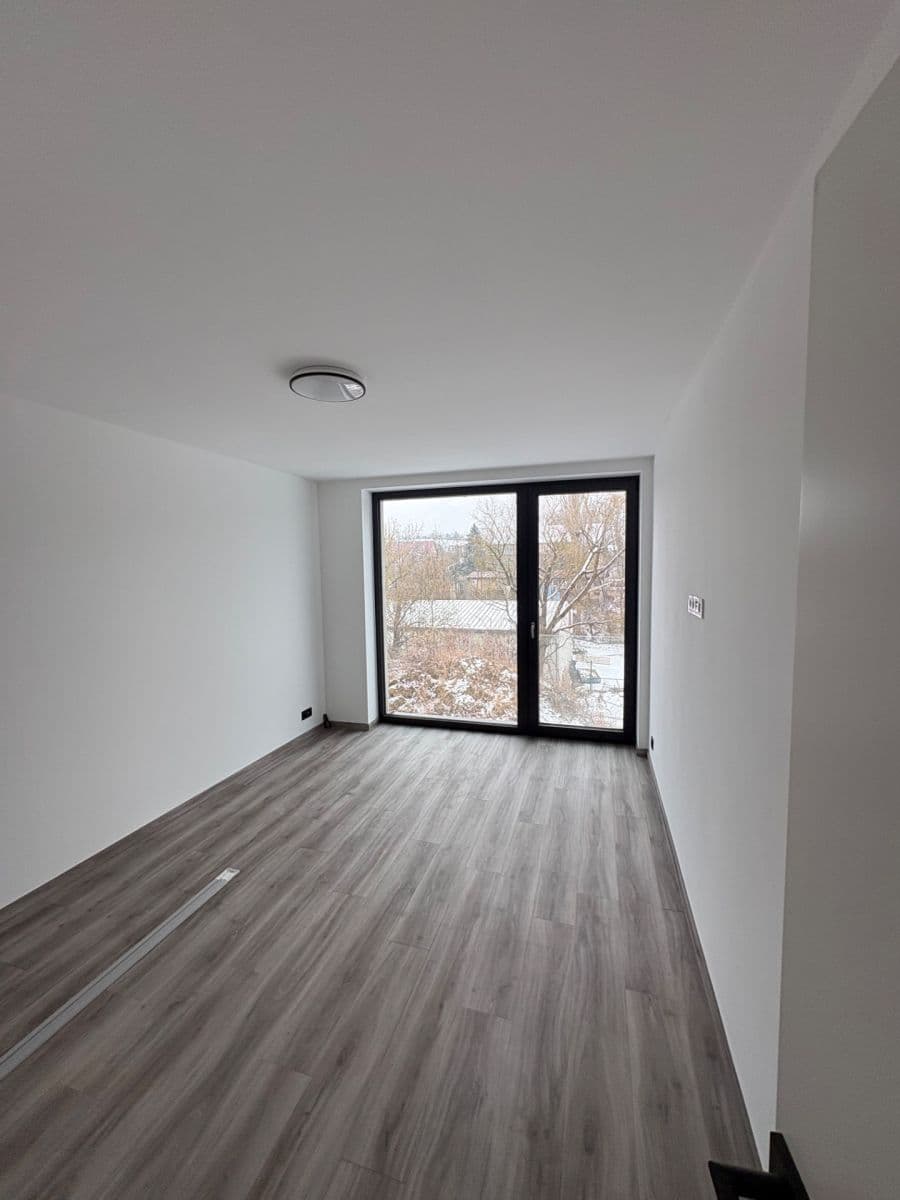 Pronájem bytu 3+kk 97 m², Zdiby, Středočeský kraj Pronájem bytu 3+kk 97 m², Zdiby, Středočeský kraj