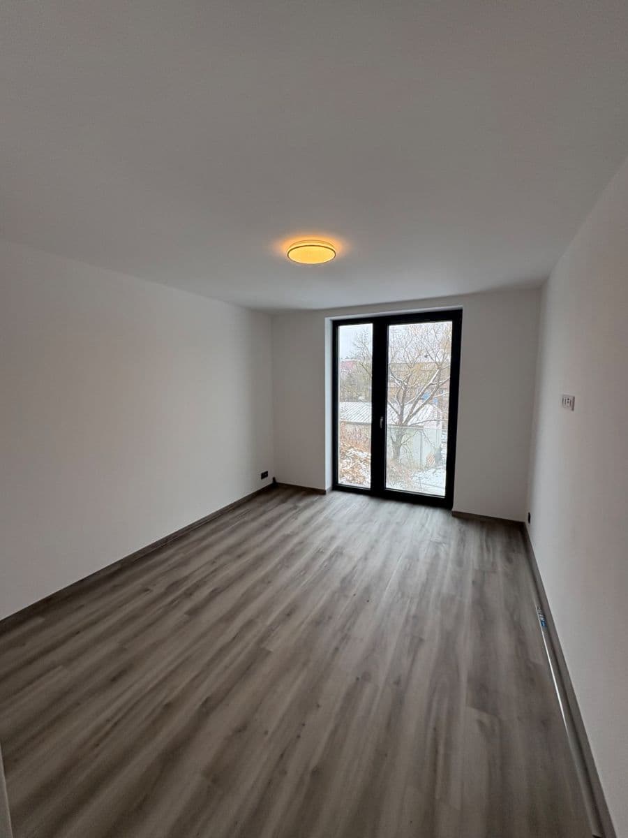 Pronájem bytu 3+kk 97 m², Zdiby, Středočeský kraj Pronájem bytu 3+kk 97 m², Zdiby, Středočeský kraj