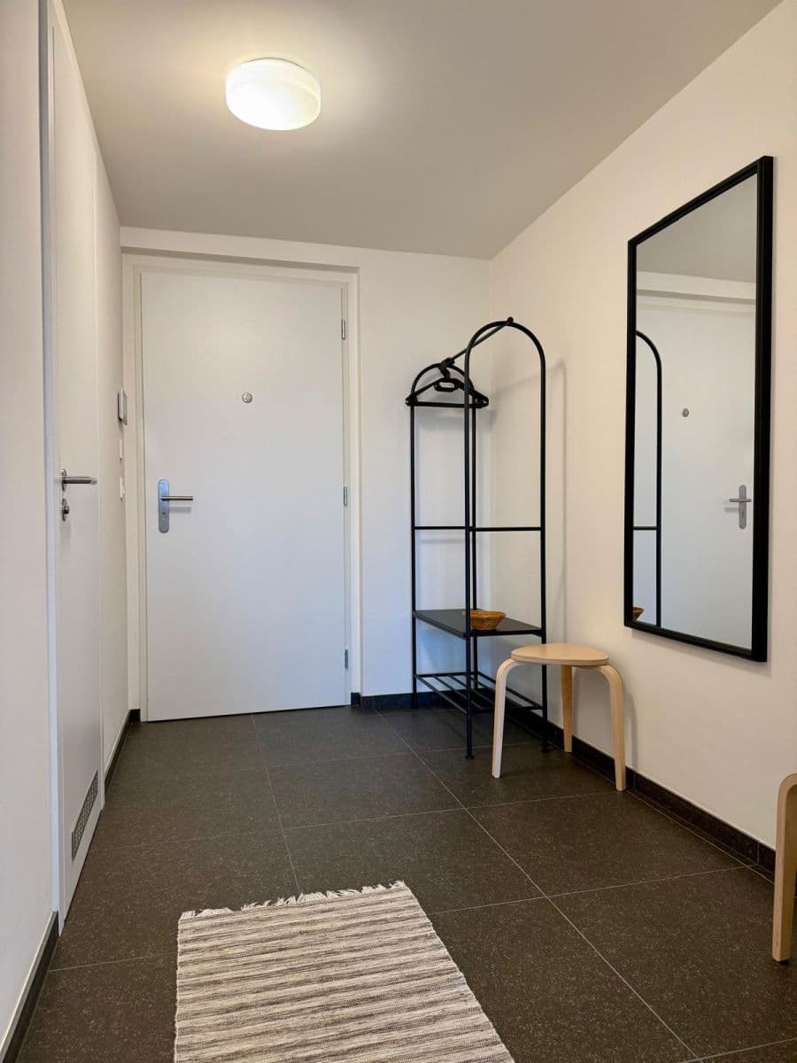 Pronájem bytu 2+kk 57 m², Kolmanova, Praha, Praha Pronájem bytu 2+kk 57 m², Kolmanova, Praha, Praha