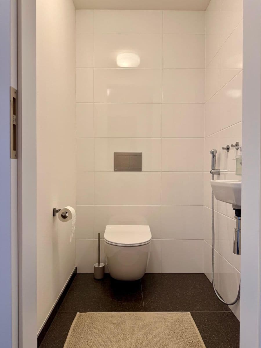 Pronájem bytu 2+kk 57 m², Kolmanova, Praha, Praha Pronájem bytu 2+kk 57 m², Kolmanova, Praha, Praha