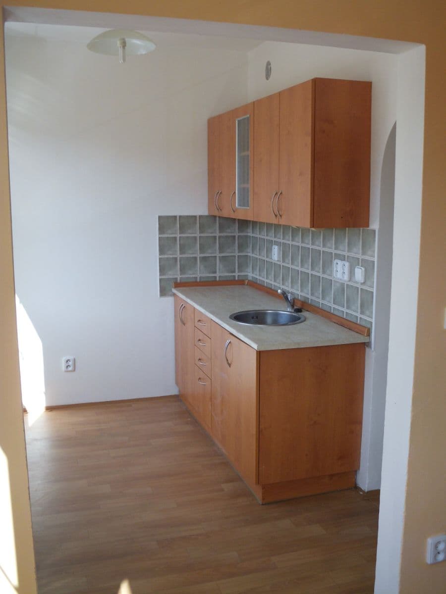 Pronájem bytu 1+1 36 m², Pastelová, Liberec, Liberecký kraj Pronájem bytu 1+1 36 m², Pastelová, Liberec, Liberecký kraj