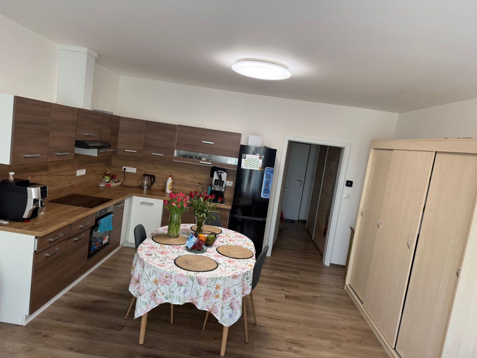 Pronájem bytu 1+kk 45 m², Okružní, Jihlava, Kraj Vysočina Pronájem bytu 1+kk 45 m², Okružní, Jihlava, Kraj Vysočina