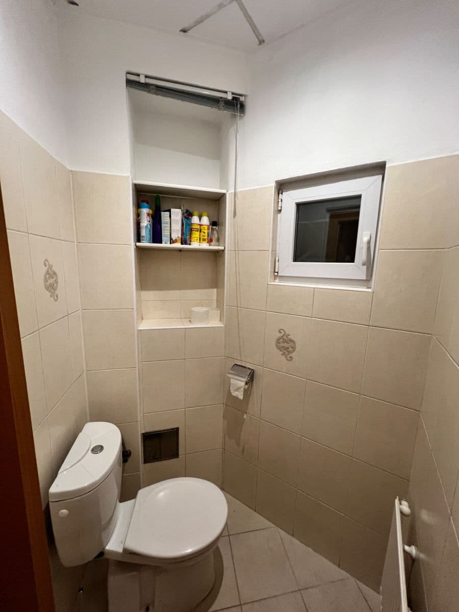 Pronájem bytu 2+kk 50 m², Na Břehu, Praha, Praha Pronájem bytu 2+kk 50 m², Na Břehu, Praha, Praha