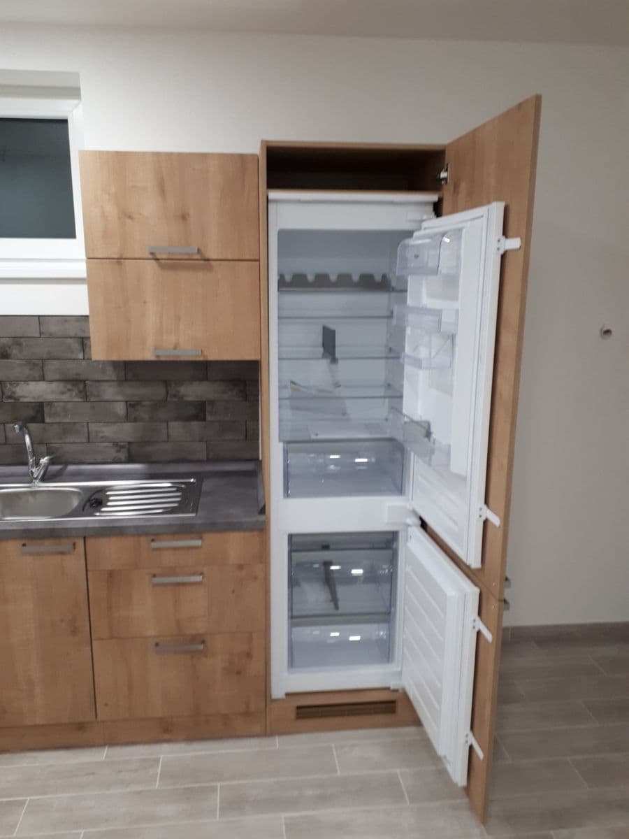 Pronájem bytu 3+kk 56 m², Brněnská, Kuřim, Jihomoravský kraj Pronájem bytu 3+kk 56 m², Brněnská, Kuřim, Jihomoravský kraj