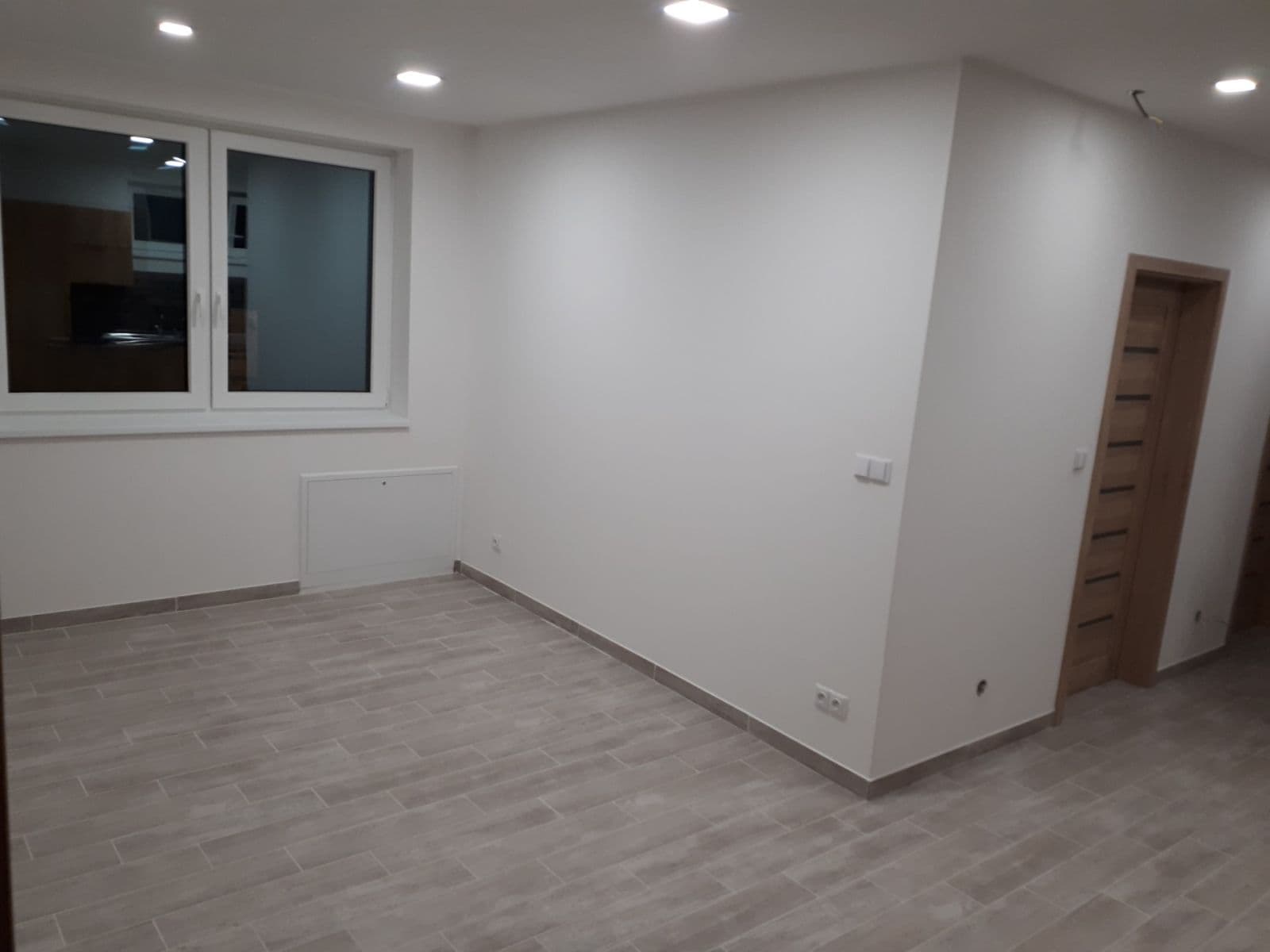 Pronájem bytu 3+kk 56 m², Brněnská, Kuřim, Jihomoravský kraj Pronájem bytu 3+kk 56 m², Brněnská, Kuřim, Jihomoravský kraj