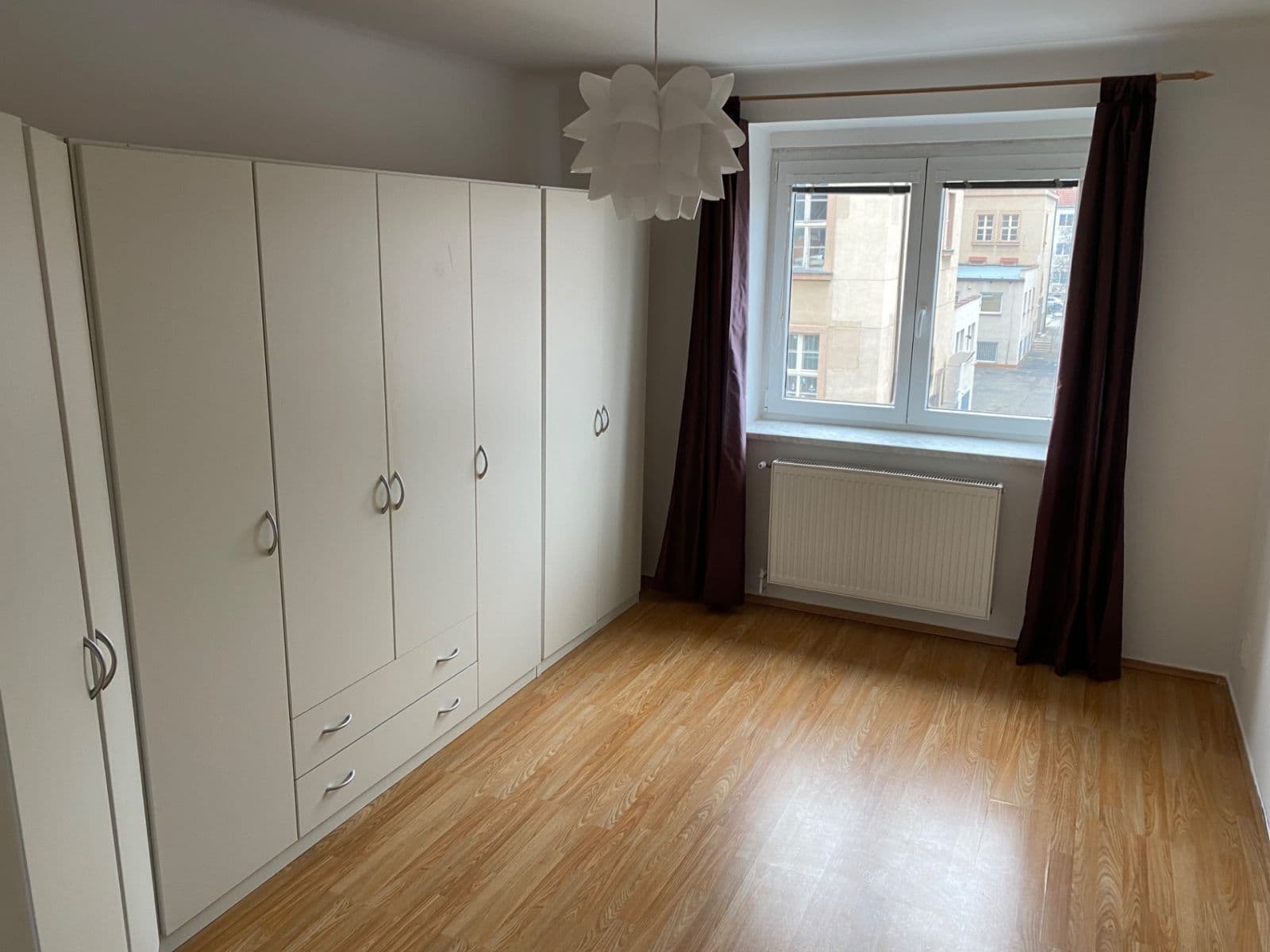 Prodej bytu 2+1 49 m², Klášterní, Plzeň, Plzeňský kraj Prodej bytu 2+1 49 m², Klášterní, Plzeň, Plzeňský kraj