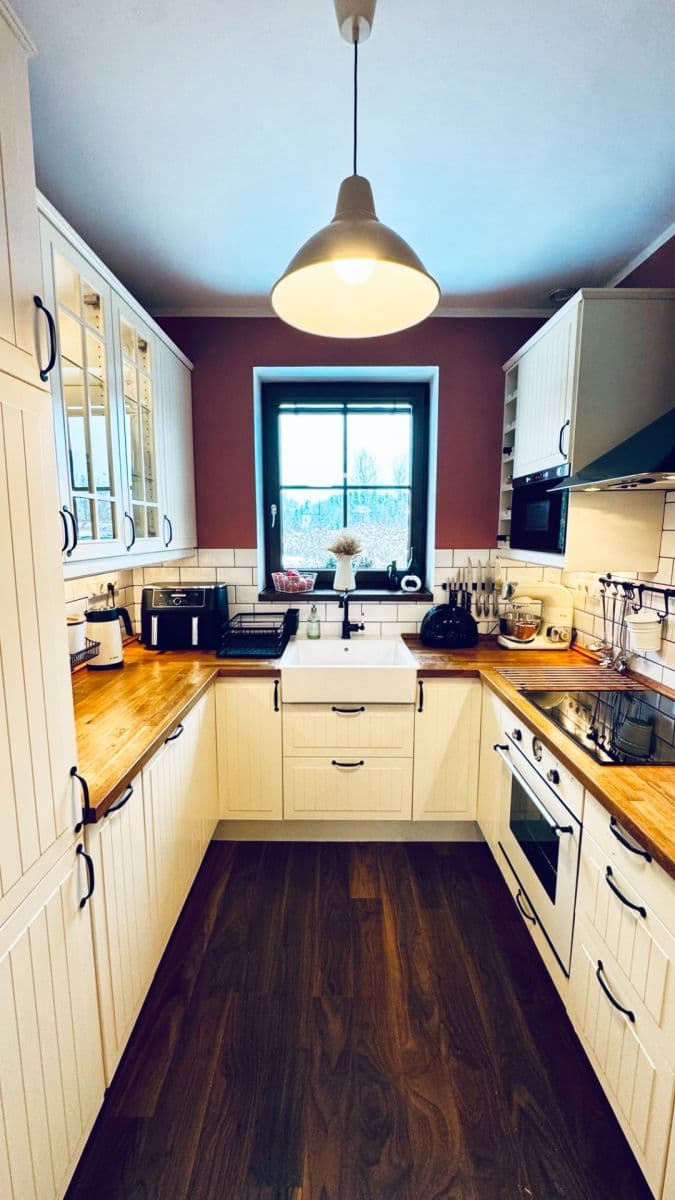 Prodej domu 140 m², pozemek 303 m², Dlouhomostecká, Liberec, Liberecký kraj Prodej domu 140 m², pozemek 303 m², Dlouhomostecká, Liberec, Liberecký kraj