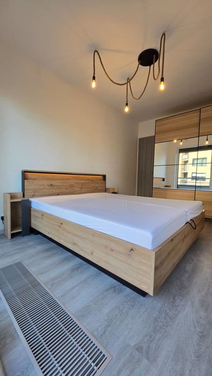 Pronájem bytu 2+kk 47 m², Drahňovická, Praha, Praha Pronájem bytu 2+kk 47 m², Drahňovická, Praha, Praha