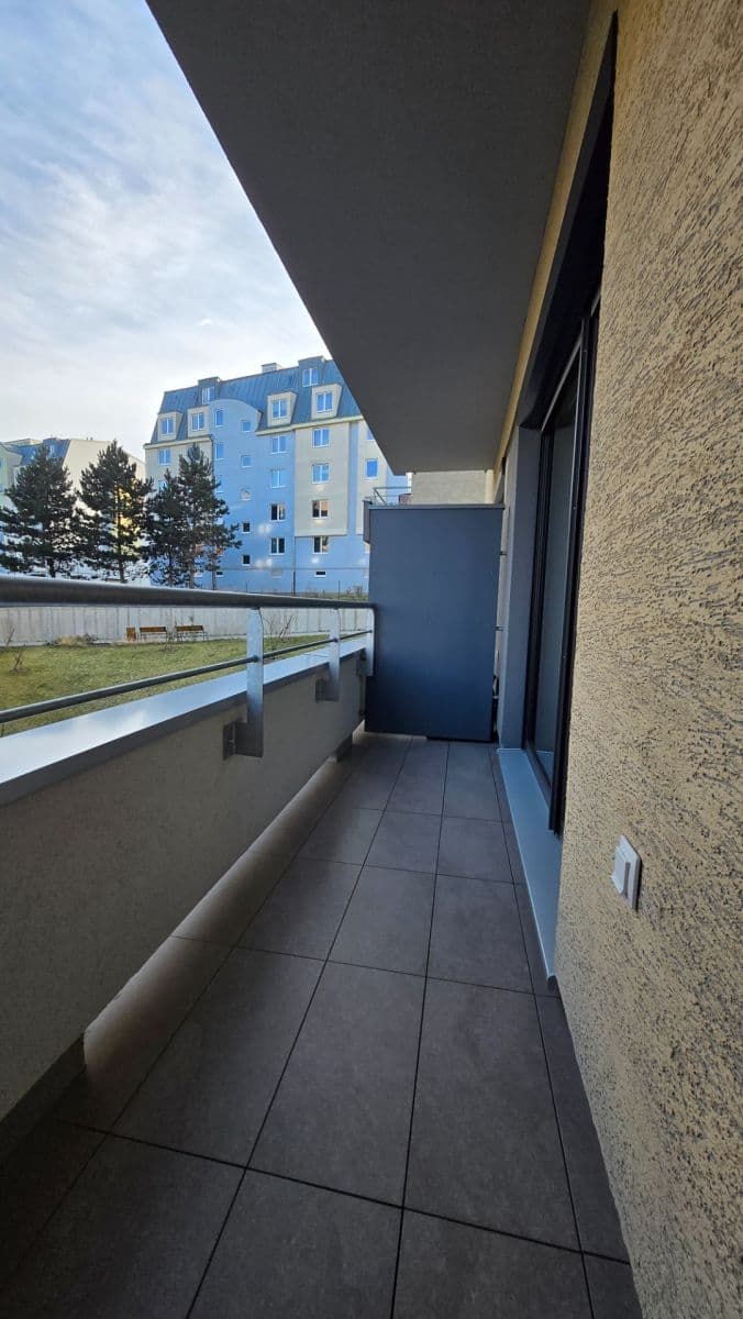 Pronájem bytu 2+kk 47 m², Drahňovická, Praha, Praha Pronájem bytu 2+kk 47 m², Drahňovická, Praha, Praha