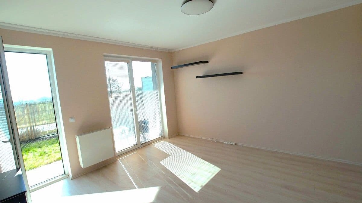Pronájem bytu 1+kk 33 m², Emy Destinové, Jinočany, Středočeský kraj Pronájem bytu 1+kk 33 m², Emy Destinové, Jinočany, Středočeský kraj