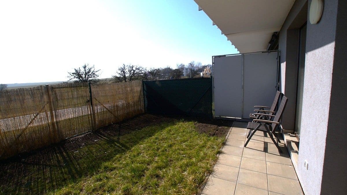 Pronájem bytu 1+kk 33 m², Emy Destinové, Jinočany, Středočeský kraj Pronájem bytu 1+kk 33 m², Emy Destinové, Jinočany, Středočeský kraj