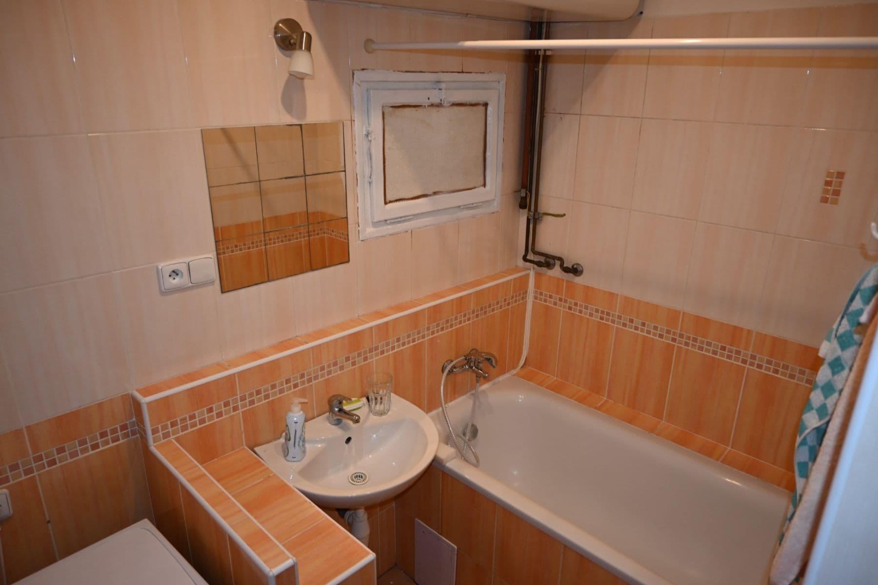 Pronájem bytu 2+kk 32 m², Pod Strojírnami, Praha, Praha Pronájem bytu 2+kk 32 m², Pod Strojírnami, Praha, Praha