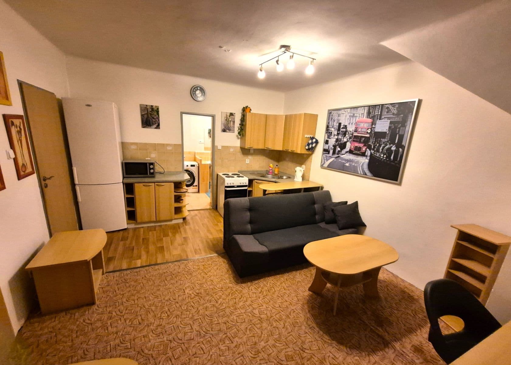 Pronájem bytu 2+kk 32 m², Pod Strojírnami, Praha, Praha Pronájem bytu 2+kk 32 m², Pod Strojírnami, Praha, Praha