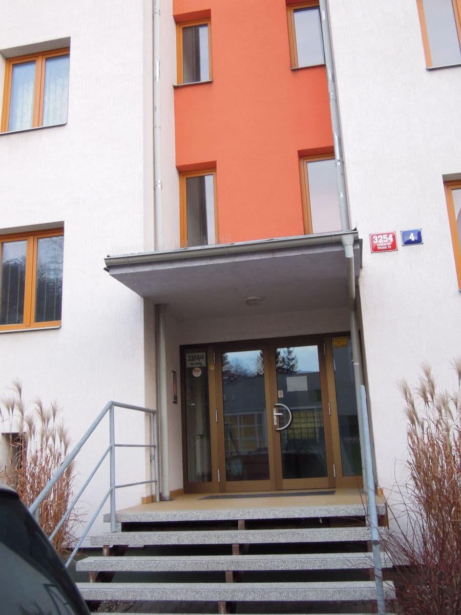 Pronájem bytu 1+kk 36 m², Na Lávce, Praha, Praha Pronájem bytu 1+kk 36 m², Na Lávce, Praha, Praha