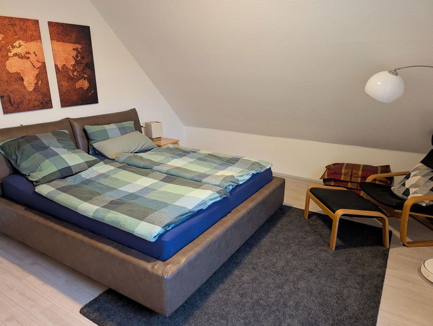 Prodej domu 205 m², pozemek 1.050 m², Am Wildbach 7, Wiesmoor, Dolní Sasko Prodej domu 205 m², pozemek 1.050 m², Am Wildbach 7, Wiesmoor, Dolní Sasko