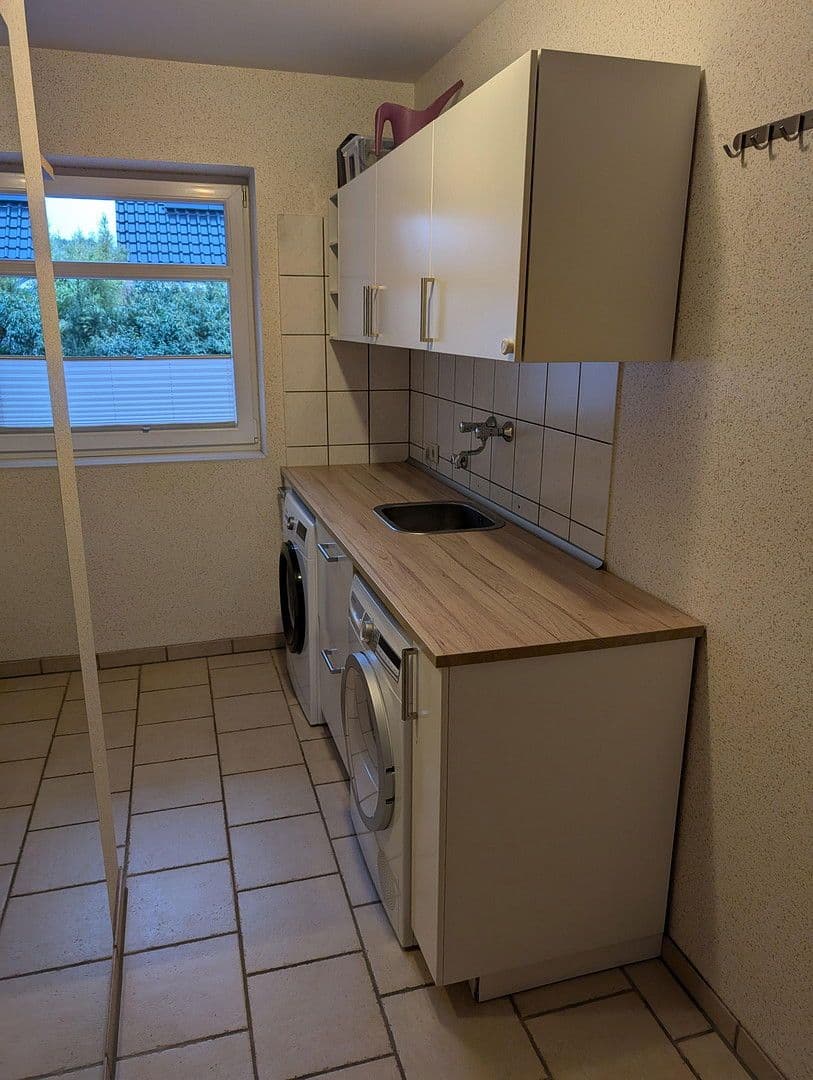 Prodej domu 205 m², pozemek 1.050 m², Am Wildbach 7, Wiesmoor, Dolní Sasko Prodej domu 205 m², pozemek 1.050 m², Am Wildbach 7, Wiesmoor, Dolní Sasko