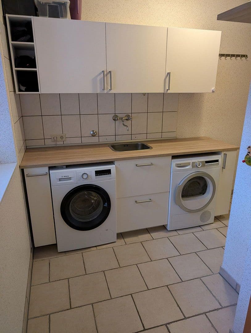 Prodej domu 205 m², pozemek 1.050 m², Am Wildbach 7, Wiesmoor, Dolní Sasko Prodej domu 205 m², pozemek 1.050 m², Am Wildbach 7, Wiesmoor, Dolní Sasko