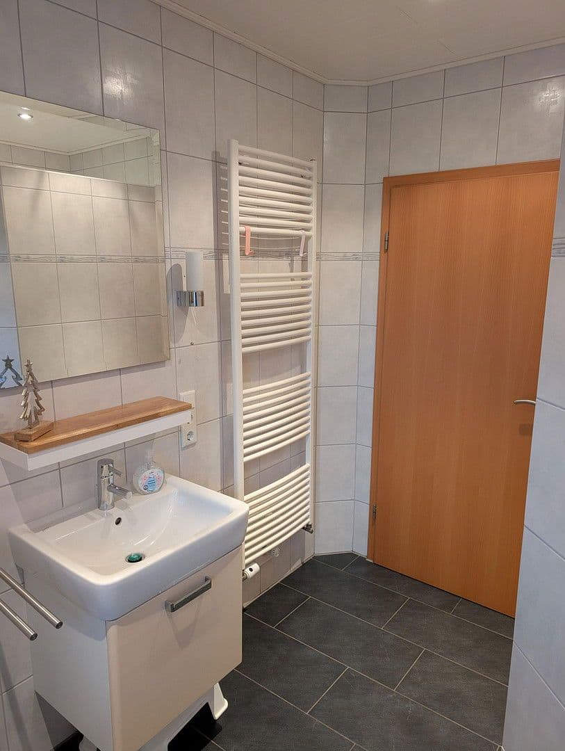 Prodej domu 205 m², pozemek 1.050 m², Am Wildbach 7, Wiesmoor, Dolní Sasko Prodej domu 205 m², pozemek 1.050 m², Am Wildbach 7, Wiesmoor, Dolní Sasko