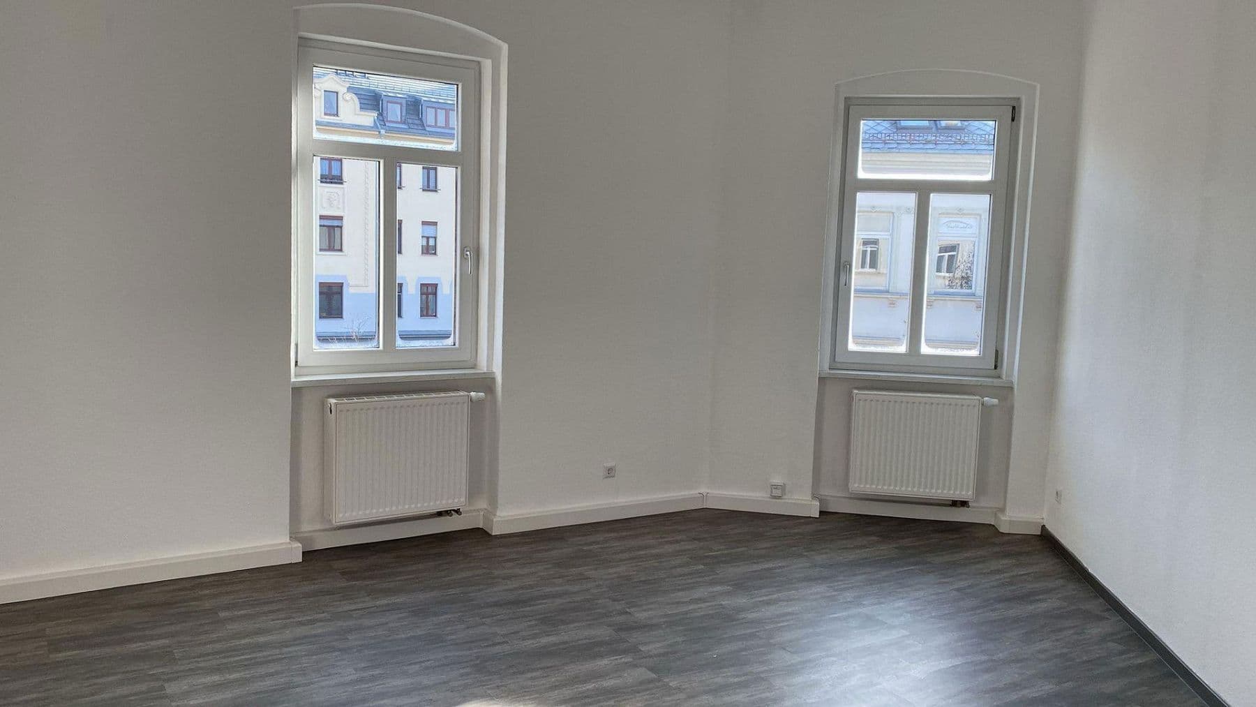 Pronájem bytu 3+1 98 m², Bahnhofstr.2, Cvikov, Sasko Pronájem bytu 3+1 98 m², Bahnhofstr.2, Cvikov, Sasko