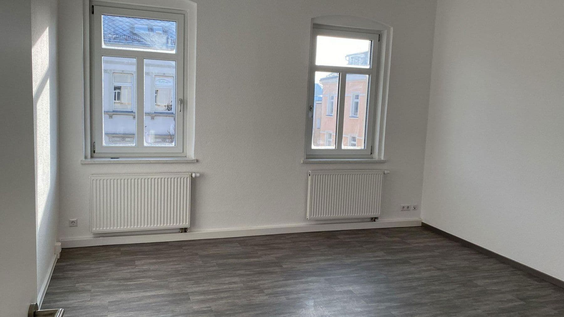 Pronájem bytu 3+1 98 m², Bahnhofstr.2, Cvikov, Sasko Pronájem bytu 3+1 98 m², Bahnhofstr.2, Cvikov, Sasko
