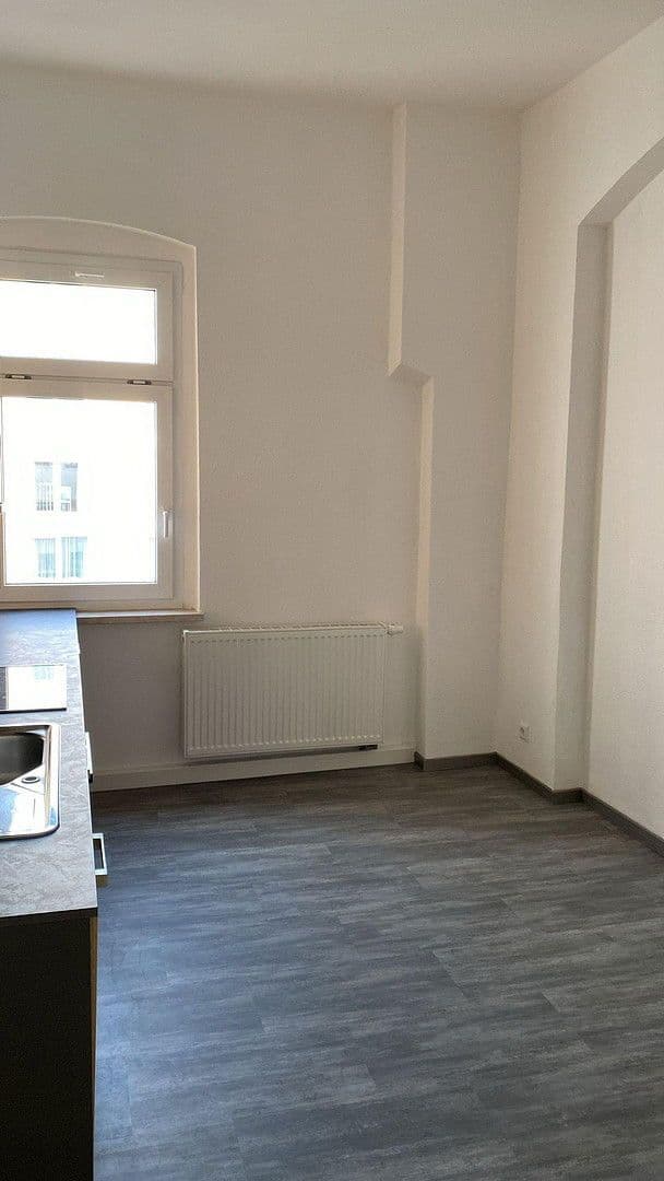 Pronájem bytu 3+1 98 m², Bahnhofstr.2, Cvikov, Sasko Pronájem bytu 3+1 98 m², Bahnhofstr.2, Cvikov, Sasko