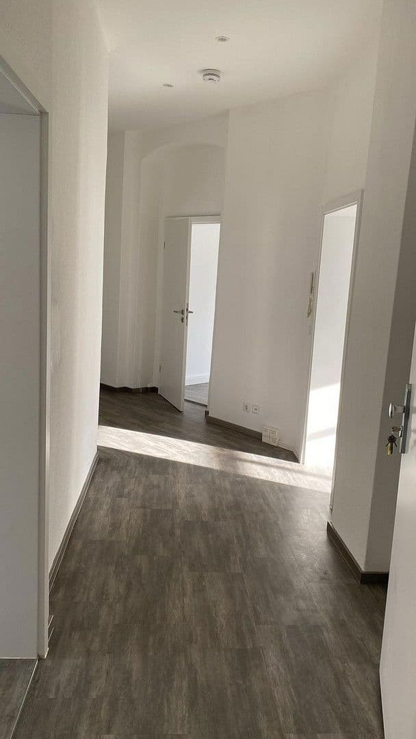 Pronájem bytu 3+1 98 m², Bahnhofstr.2, Cvikov, Sasko Pronájem bytu 3+1 98 m², Bahnhofstr.2, Cvikov, Sasko