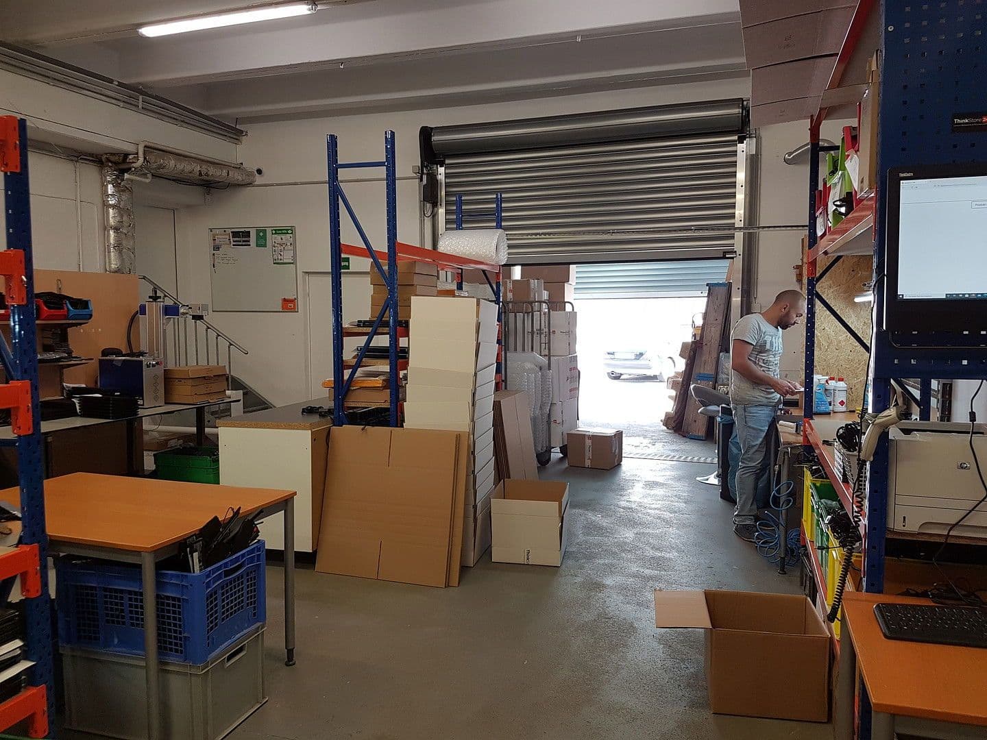 Pronájem nebytového prostoru 1.000 m², Münchener Straße 73, Essen, Severní Porýní-Vestfálsko Pronájem nebytového prostoru 1.000 m², Münchener Straße 73, Essen, Severní Porýní-Vestfálsko