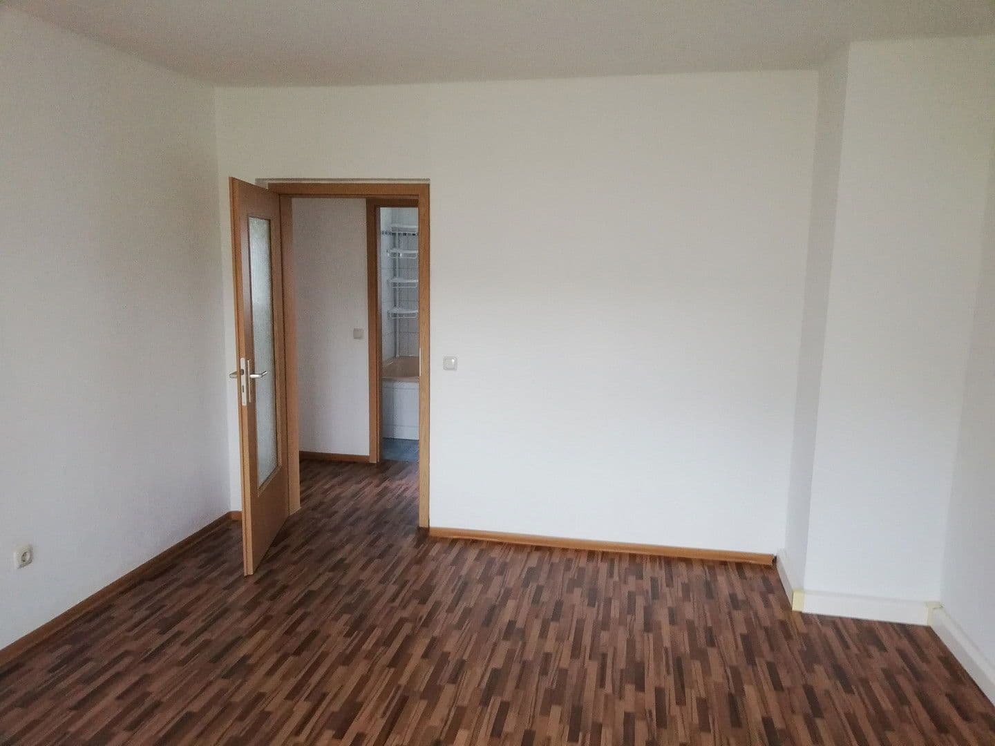 Pronájem bytu 3+1 58 m², Talstraße 34, Weischlitz, Sasko Pronájem bytu 3+1 58 m², Talstraße 34, Weischlitz, Sasko
