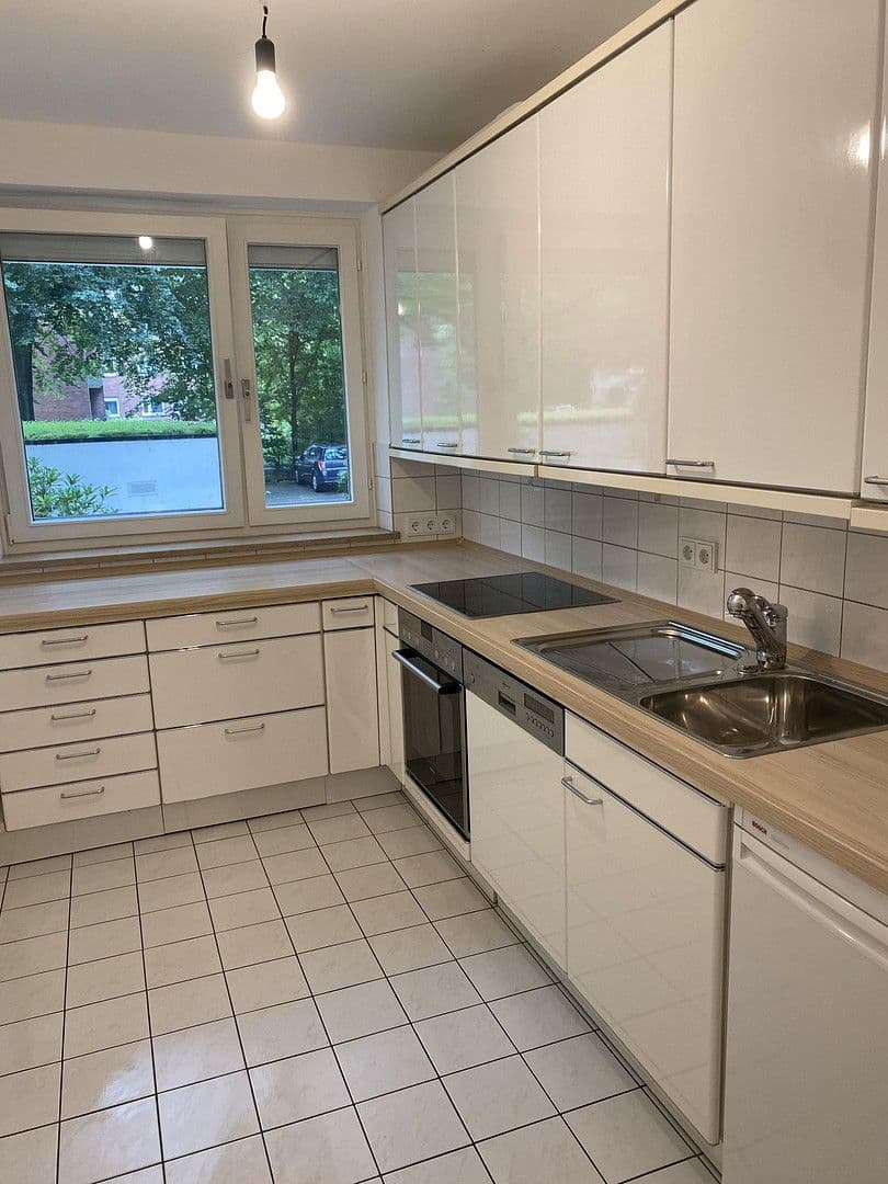 Pronájem bytu 3+kk 89 m², Kimbernstraße, Hamburg, Hamburg Pronájem bytu 3+kk 89 m², Kimbernstraße, Hamburg, Hamburg