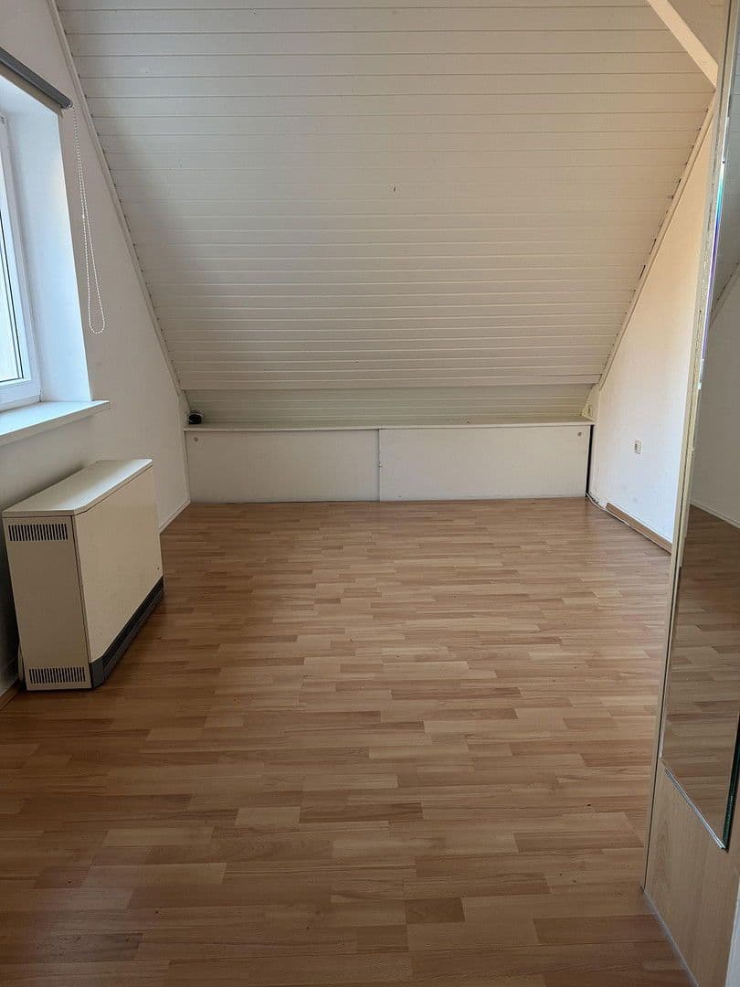 Pronájem bytu 1+kk 22 m², Weidkamp 87, Essen, Severní Porýní-Vestfálsko Pronájem bytu 1+kk 22 m², Weidkamp 87, Essen, Severní Porýní-Vestfálsko