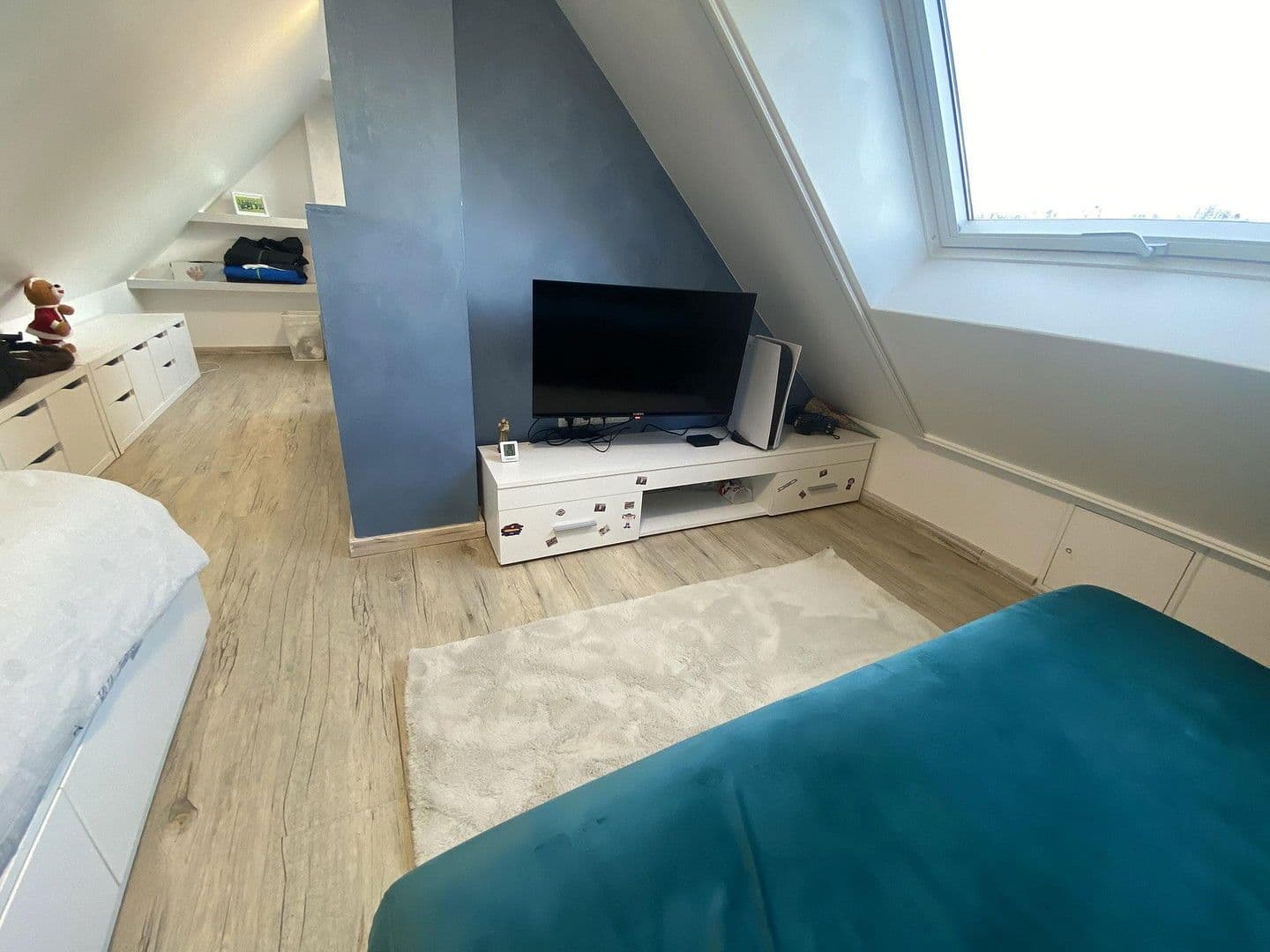 Prodej domu 120 m², pozemek 400 m², An der Schanzenbrücke 14, Duisburg, Severní Porýní-Vestfálsko Prodej domu 120 m², pozemek 400 m², An der Schanzenbrücke 14, Duisburg, Severní Porýní-Vestfálsko