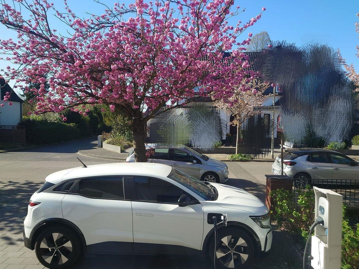 Prodej domu 120 m², pozemek 400 m², An der Schanzenbrücke 14, Duisburg, Severní Porýní-Vestfálsko Prodej domu 120 m², pozemek 400 m², An der Schanzenbrücke 14, Duisburg, Severní Porýní-Vestfálsko