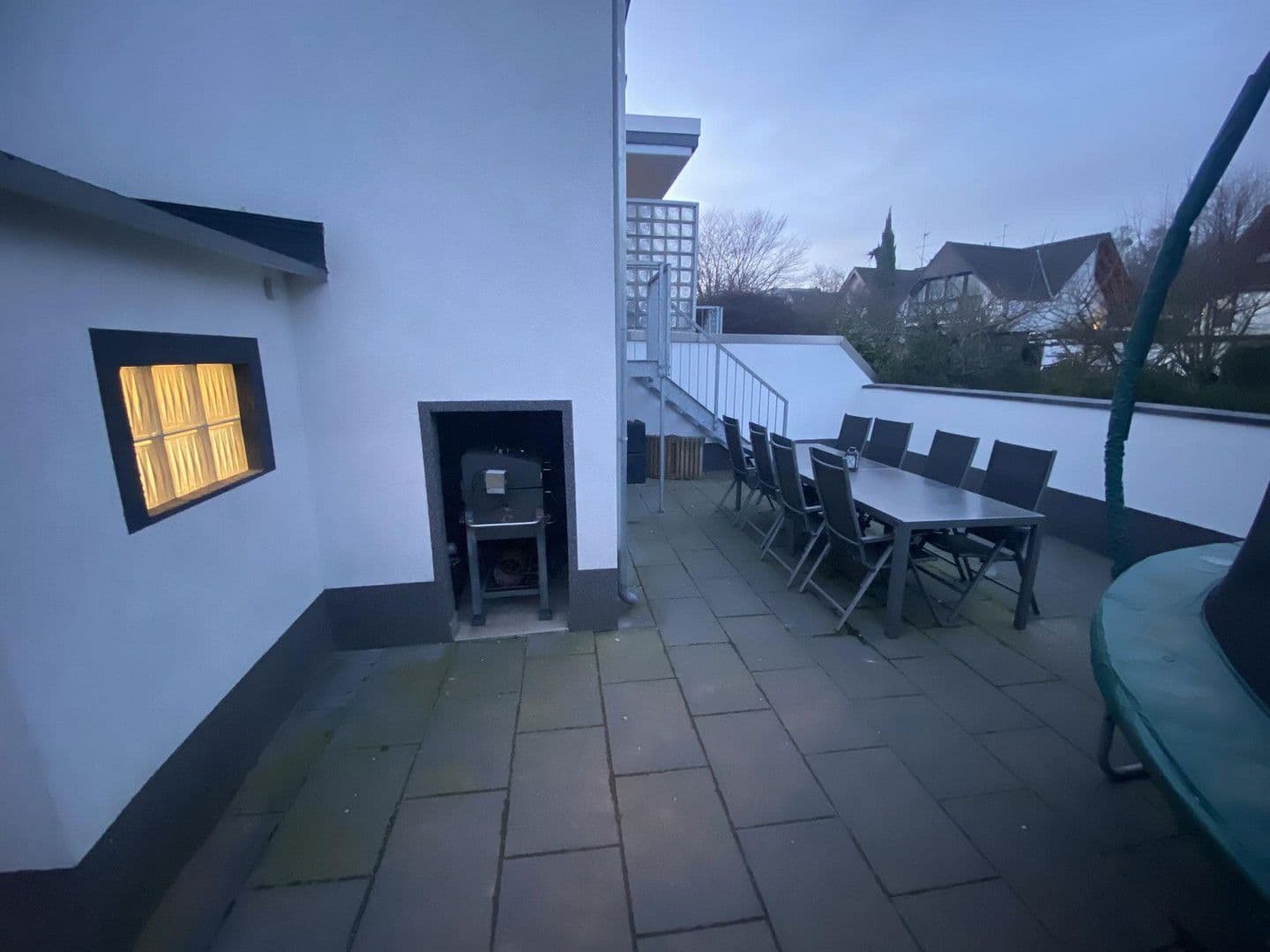 Prodej domu 120 m², pozemek 400 m², An der Schanzenbrücke 14, Duisburg, Severní Porýní-Vestfálsko Prodej domu 120 m², pozemek 400 m², An der Schanzenbrücke 14, Duisburg, Severní Porýní-Vestfálsko