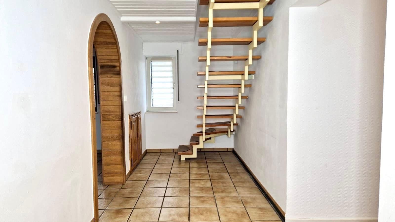 Pronájem domu 189 m², pozemek 189 m², Bottrop, Severní Porýní-Vestfálsko Pronájem domu 189 m², pozemek 189 m², Bottrop, Severní Porýní-Vestfálsko