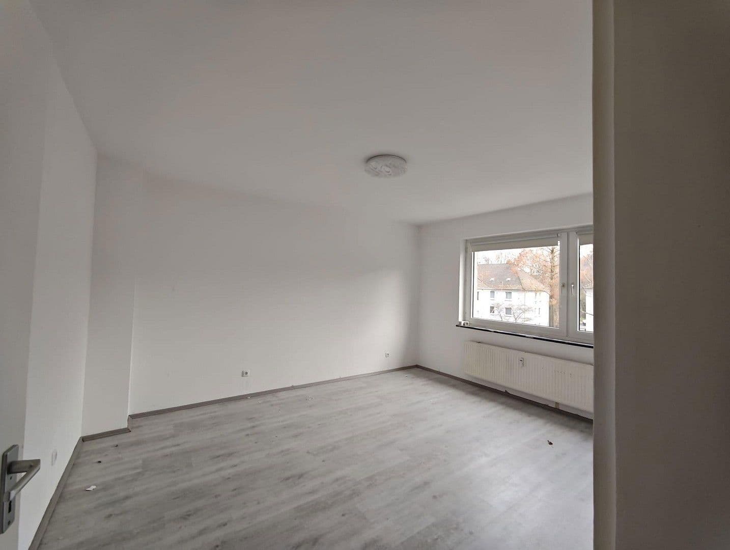 Pronájem bytu 18 m², Schlenhofstr. 15, Essen, Severní Porýní-Vestfálsko Pronájem bytu 18 m², Schlenhofstr. 15, Essen, Severní Porýní-Vestfálsko