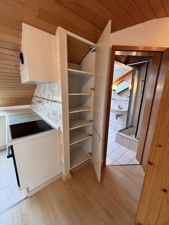 Pronájem bytu 2+1 34 m², Steinbeisstr. 33, Böblingen, Bádensko-Württembersko Pronájem bytu 2+1 34 m², Steinbeisstr. 33, Böblingen, Bádensko-Württembersko