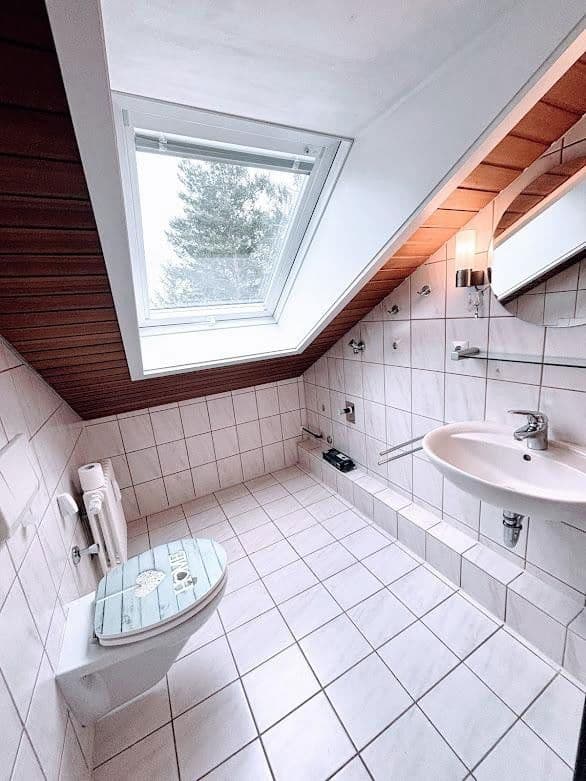 Pronájem bytu 2+1 34 m², Steinbeisstr. 33, Böblingen, Bádensko-Württembersko Pronájem bytu 2+1 34 m², Steinbeisstr. 33, Böblingen, Bádensko-Württembersko