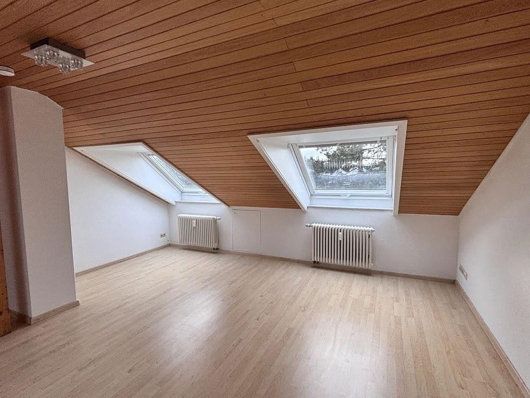 Pronájem bytu 2+1 34 m², Steinbeisstr. 33, Böblingen, Bádensko-Württembersko Pronájem bytu 2+1 34 m², Steinbeisstr. 33, Böblingen, Bádensko-Württembersko