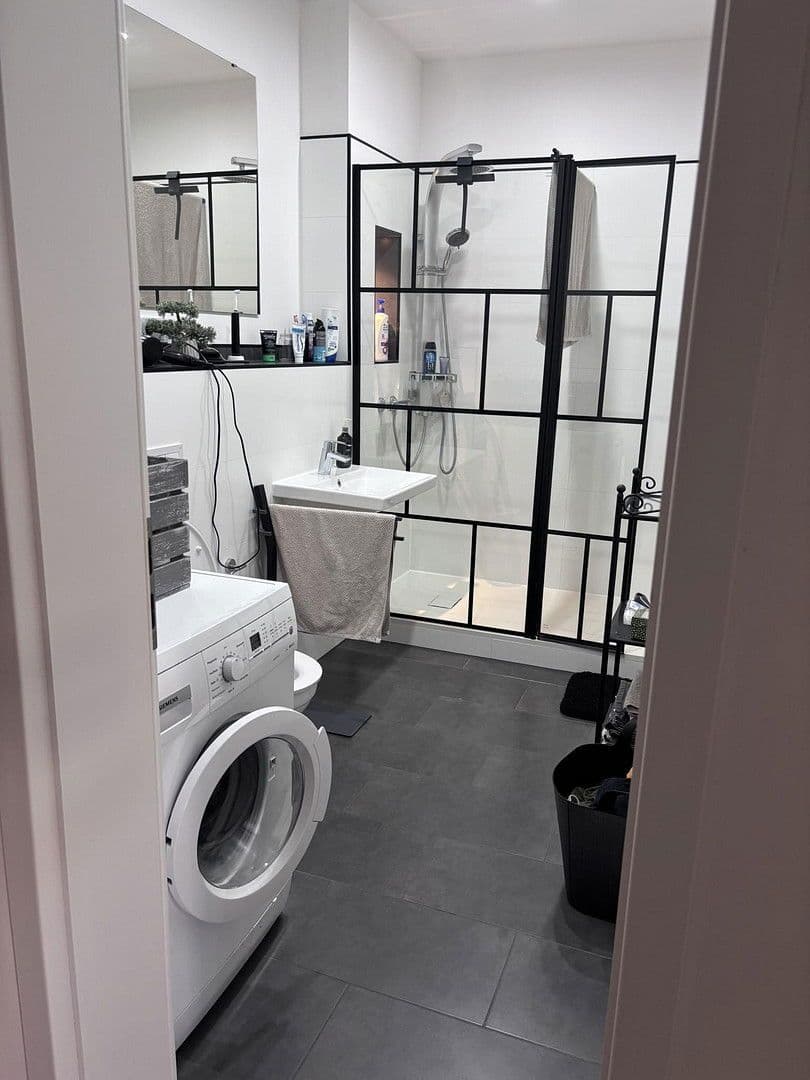 Pronájem bytu 2+1 48 m², Gottlaßstr. 6, Leipzig - Wahren, Sasko Pronájem bytu 2+1 48 m², Gottlaßstr. 6, Leipzig - Wahren, Sasko