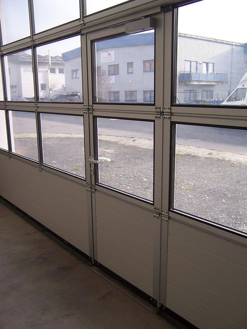 Pronájem nebytového prostoru 200 m², Bergisch Gladbach, Severní Porýní-Vestfálsko Pronájem nebytového prostoru 200 m², Bergisch Gladbach, Severní Porýní-Vestfálsko