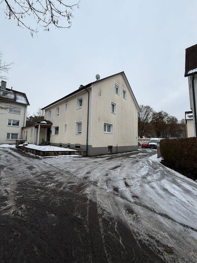 Prodej domu 350 m², pozemek 1.000 m², Am ruckenschloß 6, EG, Blaubeuren, Bádensko-Württembersko Prodej domu 350 m², pozemek 1.000 m², Am ruckenschloß 6, EG, Blaubeuren, Bádensko-Württembersko