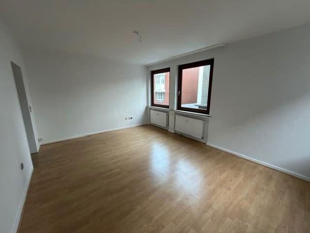 Pronájem bytu 3+1 59 m², Friedrich-Garves-Straße 5, Bremen, Bremen Pronájem bytu 3+1 59 m², Friedrich-Garves-Straße 5, Bremen, Bremen