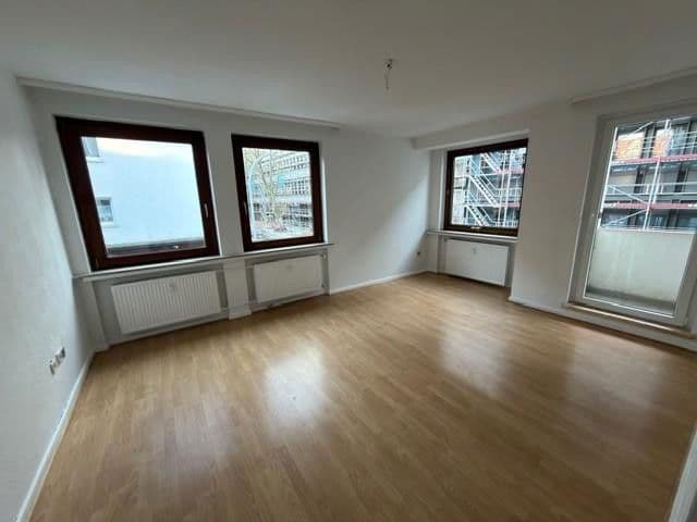 Pronájem bytu 3+1 59 m², Friedrich-Garves-Straße 5, Bremen, Bremen Pronájem bytu 3+1 59 m², Friedrich-Garves-Straße 5, Bremen, Bremen