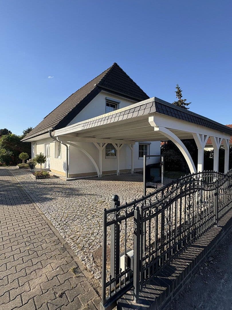 Prodej domu 132 m², pozemek 1.977 m², Biederitz, Sasko-Anhaltsko Prodej domu 132 m², pozemek 1.977 m², Biederitz, Sasko-Anhaltsko