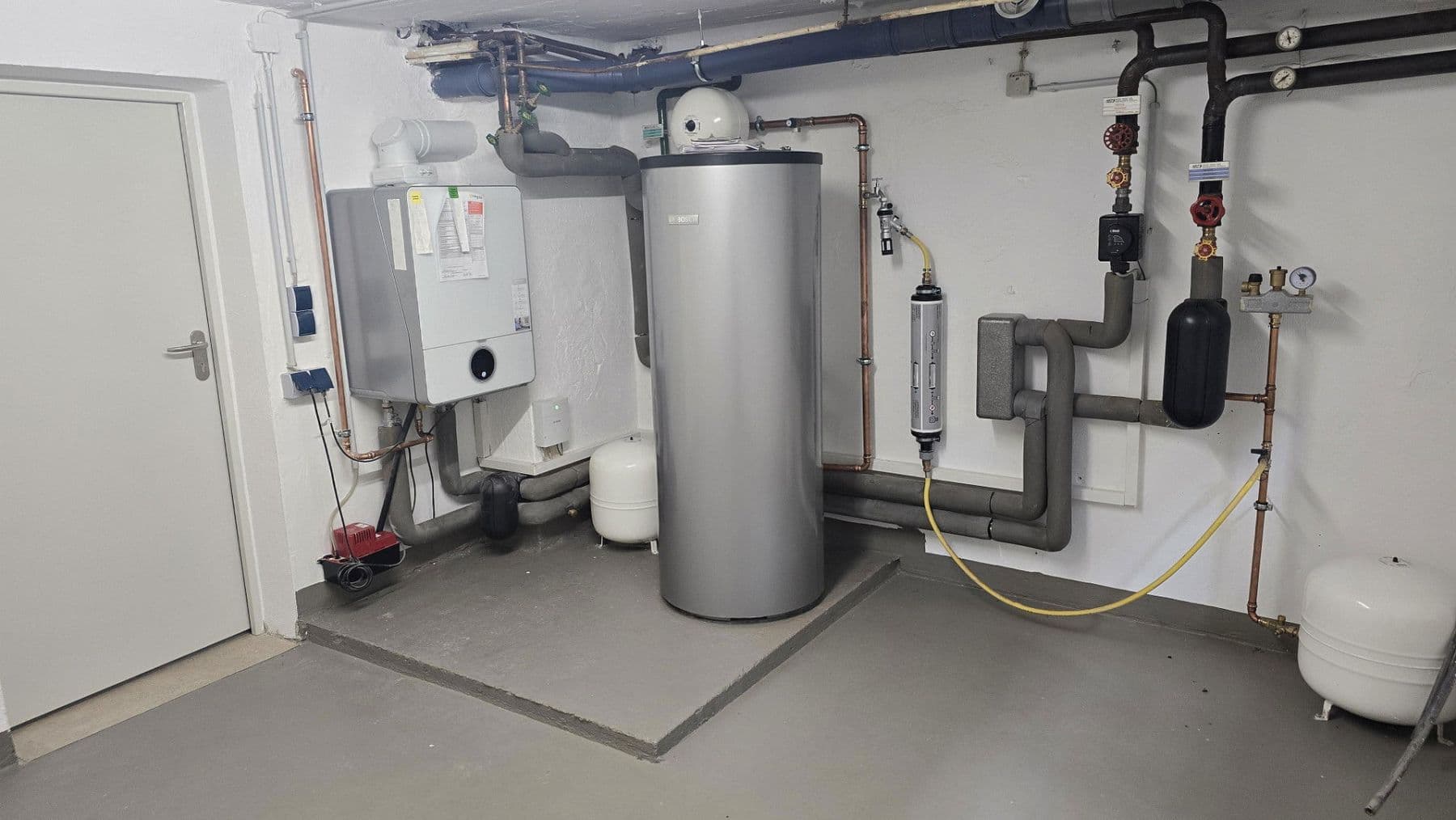 Prodej domu 308 m², pozemek 1.352 m², Moselstraße, Euskirchen, Severní Porýní-Vestfálsko Prodej domu 308 m², pozemek 1.352 m², Moselstraße, Euskirchen, Severní Porýní-Vestfálsko