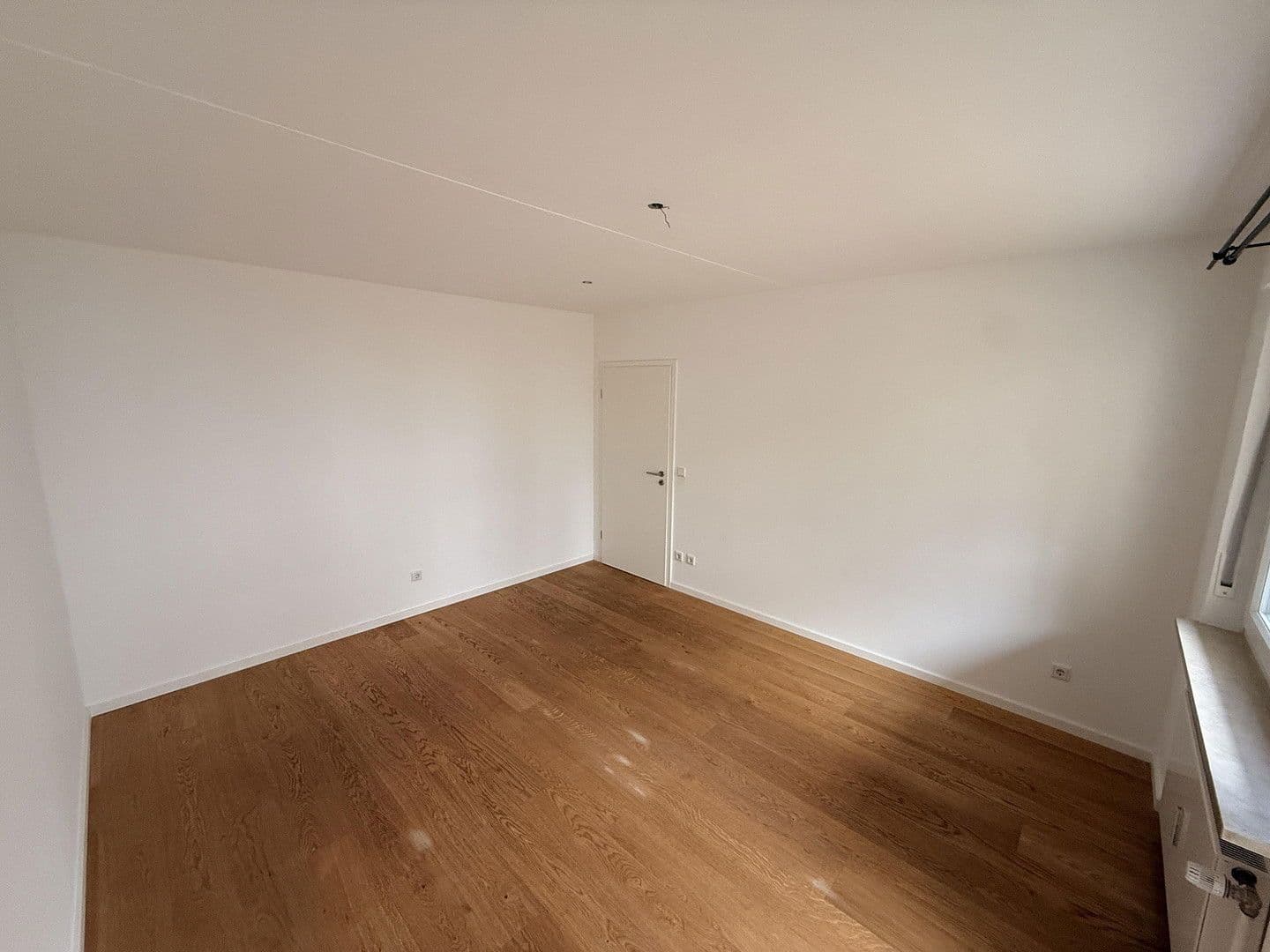 Pronájem bytu 3+1 86 m², Plievierpark 12, München, Bavorsko Pronájem bytu 3+1 86 m², Plievierpark 12, München, Bavorsko