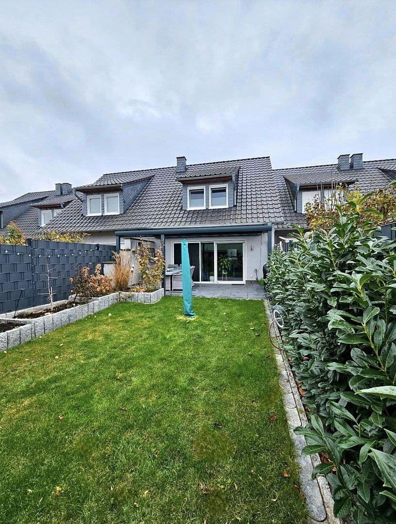 Prodej domu 98 m², pozemek 192 m², Zur Wipperaller, Wolfsburg, Dolní Sasko Prodej domu 98 m², pozemek 192 m², Zur Wipperaller, Wolfsburg, Dolní Sasko