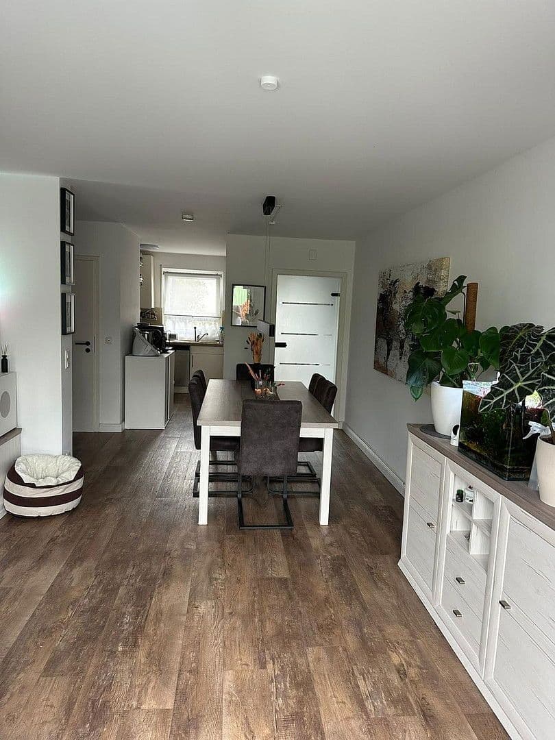 Prodej domu 98 m², pozemek 192 m², Zur Wipperaller, Wolfsburg, Dolní Sasko Prodej domu 98 m², pozemek 192 m², Zur Wipperaller, Wolfsburg, Dolní Sasko